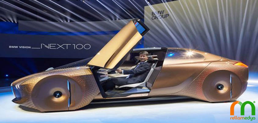 BMW 100. Yılına Özel: Vision Next 100